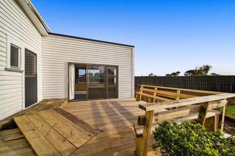 Photo of property in 134 Manawapou Road, Hawera, 4610