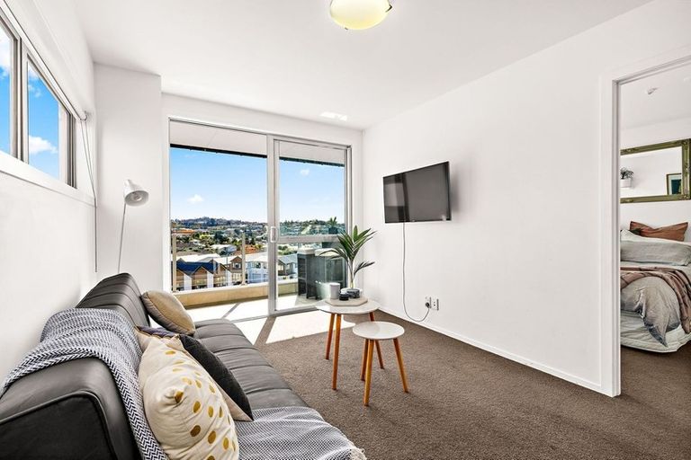 Photo of property in 323/17 Link Crescent, Stanmore Bay, Whangaparaoa, 0932
