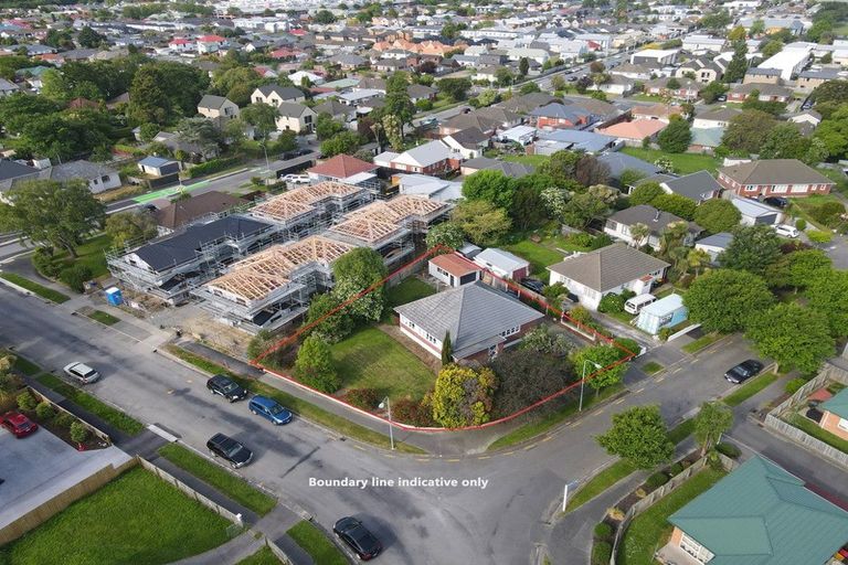 Photo of property in 2 Kawaka Street, Riccarton, Christchurch, 8041