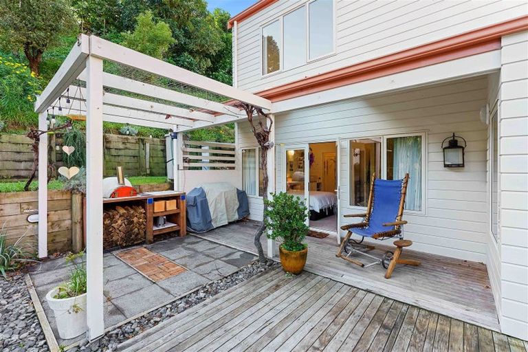 Photo of property in 6 Southleigh, Raumati South, Paraparaumu, 5032