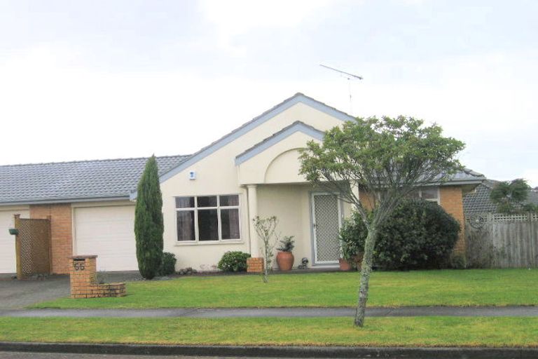 Photo of property in 55 Fernbrook Close, Burswood, Auckland, 2013