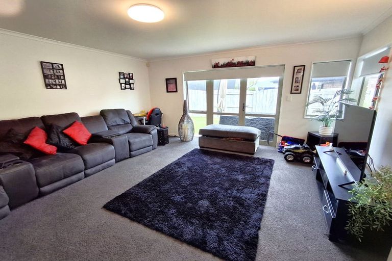 Photo of property in 32 Katerini Grove, Papamoa Beach, Papamoa, 3118