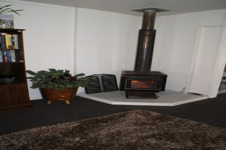 Photo of property in 12 Rangipo Street, Waiouru, 4825