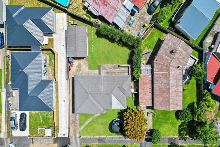 Photo of property in 13 Mears Road, St Andrews, Hamilton, 3200