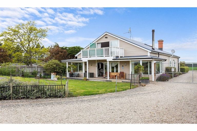 Photo of property in 610 Woodside Road, Coopers Creek, Oxford, 7495