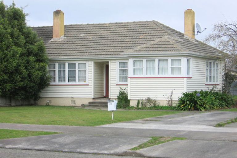 Photo of property in 32-34 Oxford Street, Hokowhitu, Palmerston North, 4410