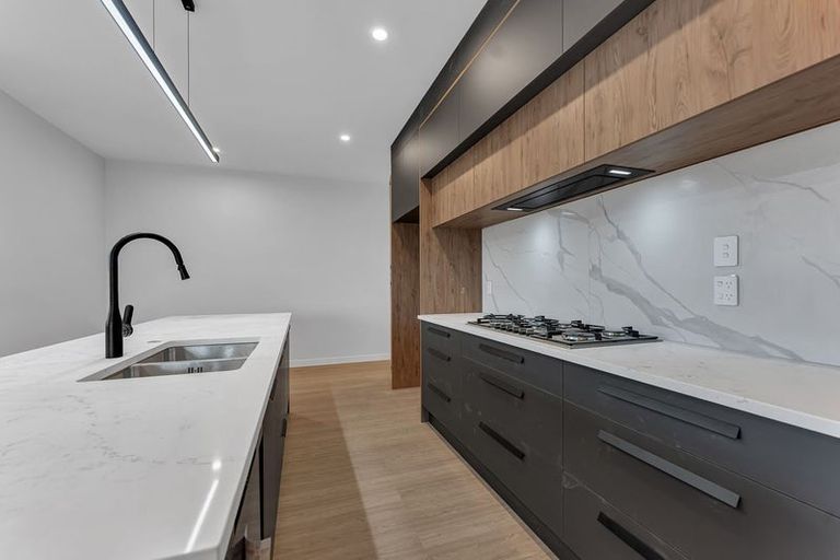 Photo of property in 15 Piedmonte Avenue, Pokeno, 2402