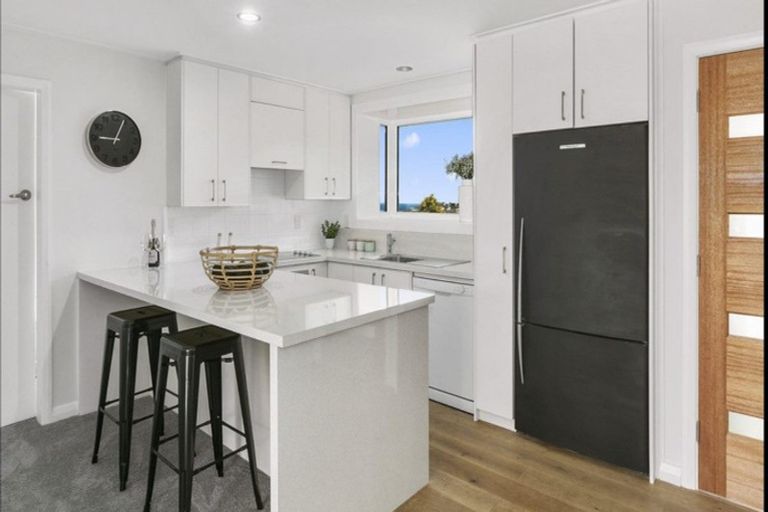 Photo of property in 7 Glendevon Place, Vauxhall, Dunedin, 9013