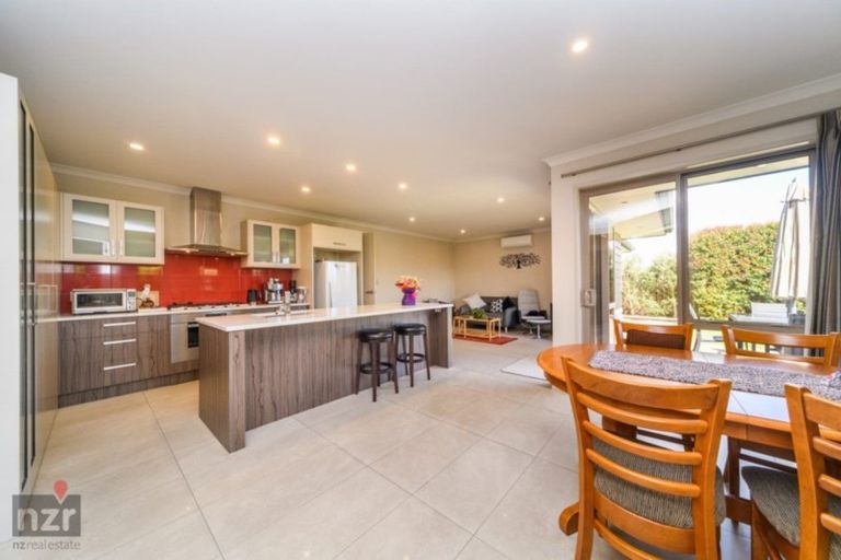 Photo of property in 29a Karina Terrace, Roslyn, Palmerston North, 4414