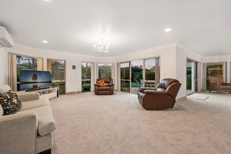 Photo of property in 24 Santa Monica Drive, Papamoa Beach, Papamoa, 3118