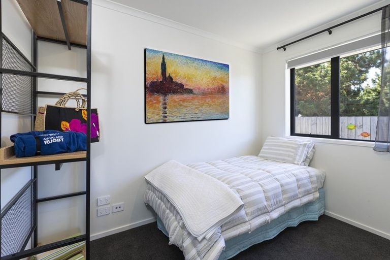 Photo of property in 8 Kitty Frazer Lane, Omaha, 0986