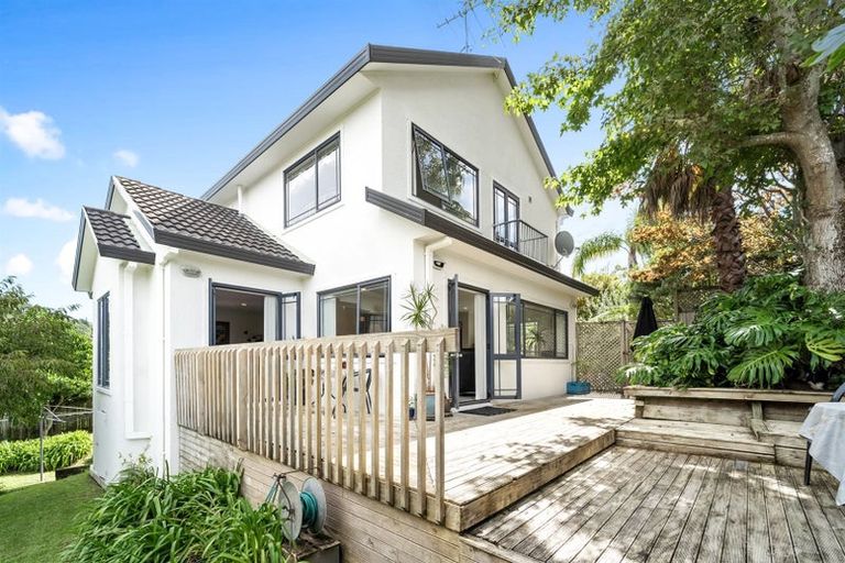 Photo of property in 3 Cashel Place, Torbay, Auckland, 0630