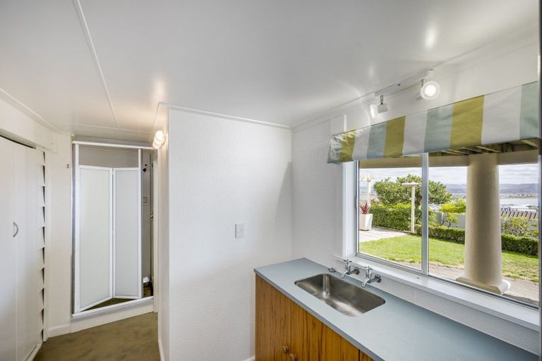 Photo of property in 8 George Street, Hospital Hill, Napier, 4110