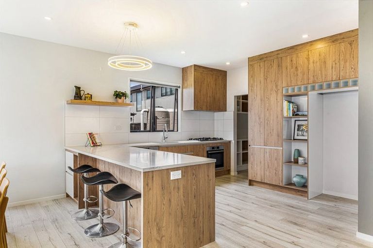 Photo of property in 9 Kearns Drive, Hobsonville, Auckland, 0616