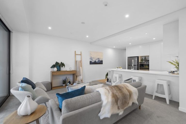 Photo of property in 207/8a Lake Pupuke Drive, Takapuna, Auckland, 0622