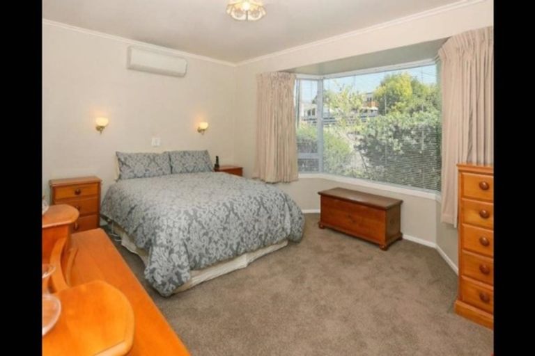 Photo of property in 41b Jaemont Avenue, Te Atatu South, Auckland, 0610
