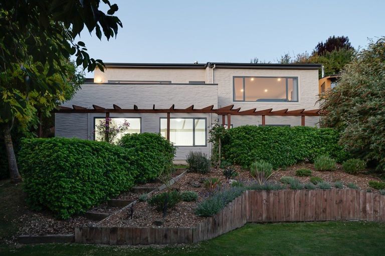 Photo of property in 71 Cotter Avenue, Arrowtown, 9302