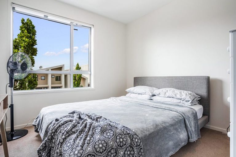Photo of property in 203/160b Hobsonville Point Road, Hobsonville, Auckland, 0616