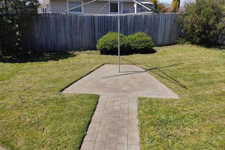 Photo of property in 122 Bower Avenue, New Brighton, Christchurch, 8083