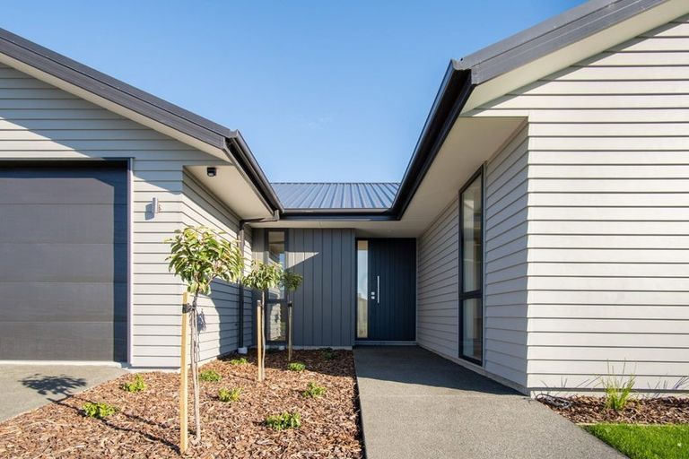 Photo of property in 8 Thornborough Drive, Rolleston, 7615