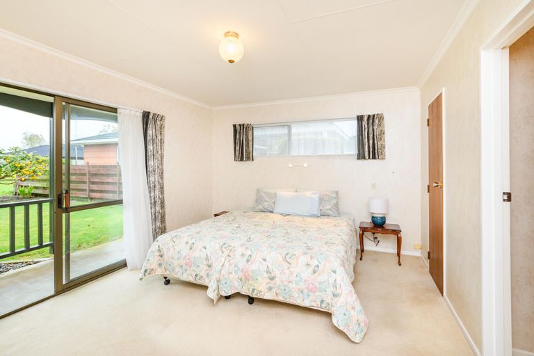 Photo of property in 41 Kentucky Way, Awapuni, Palmerston North, 4412