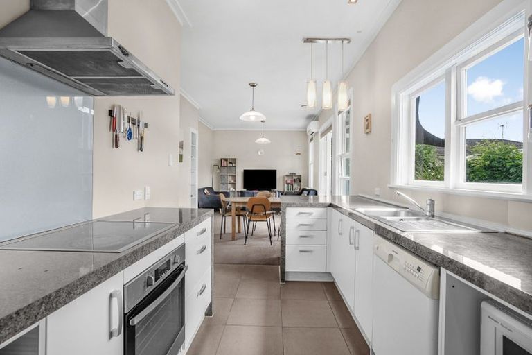 Photo of property in 15 Udy Street, Petone, Lower Hutt, 5012