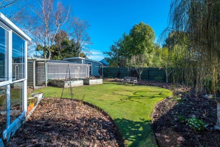 Photo of property in 20 Halstead Road, Pleasant Point, 7903