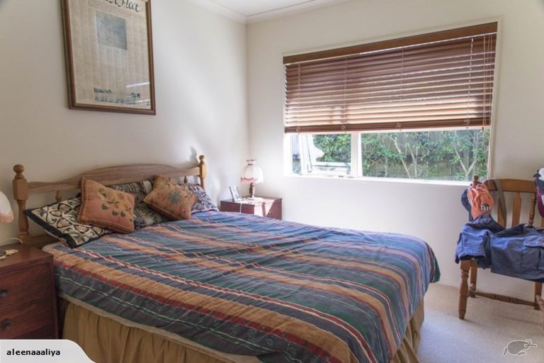 Photo of property in 11 Blackwood Drive, Wattle Downs, Auckland, 2103
