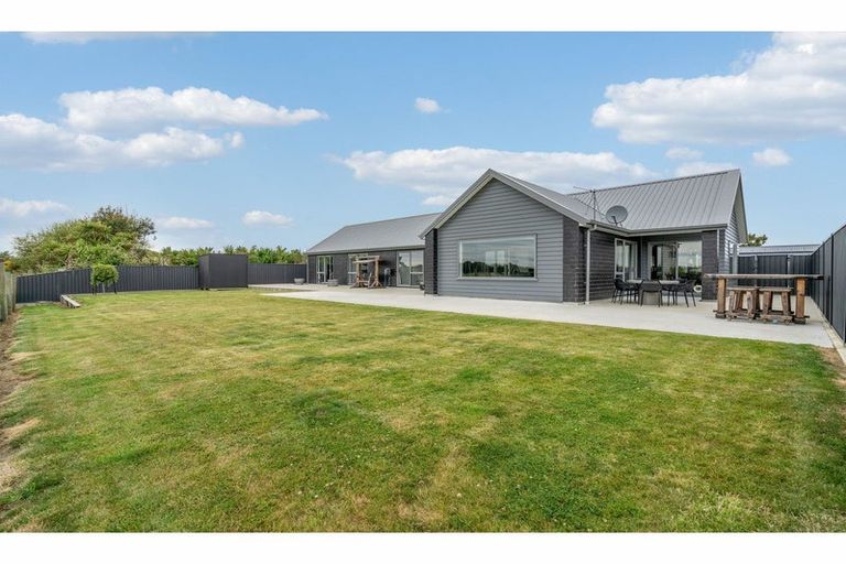 Photo of property in 24 Lindsay Way, Grasmere, Invercargill, 9810