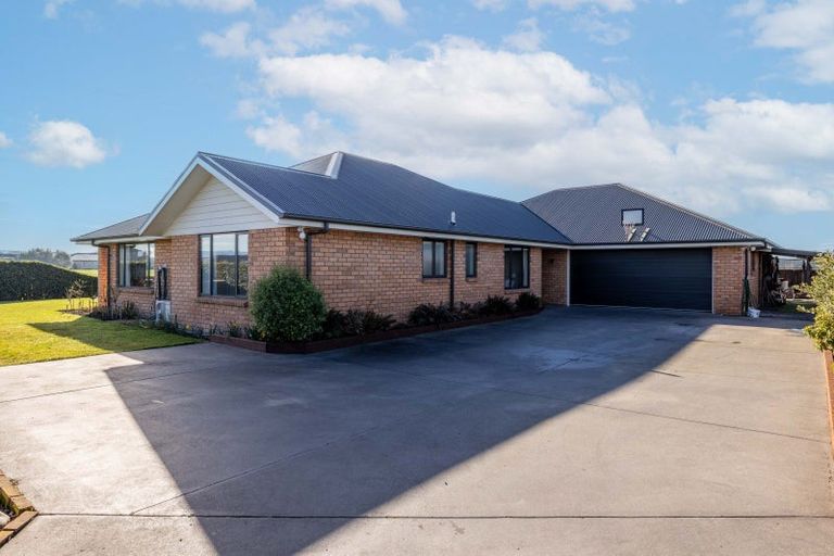 Photo of property in 140 Johns Road, Rangiora, 7400