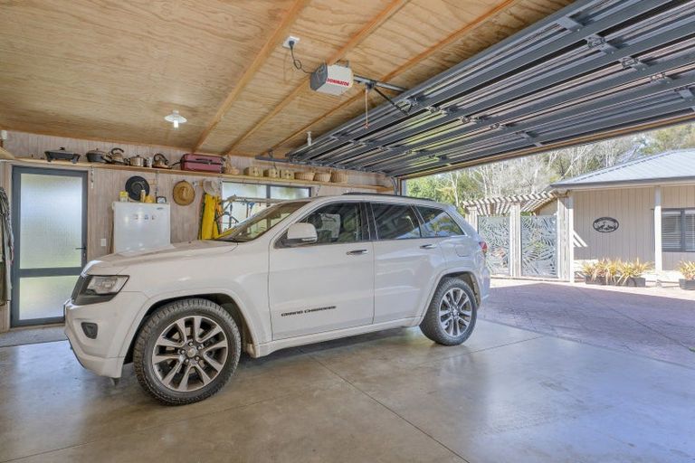 Photo of property in 102 South Highway East, Whitianga, 3510