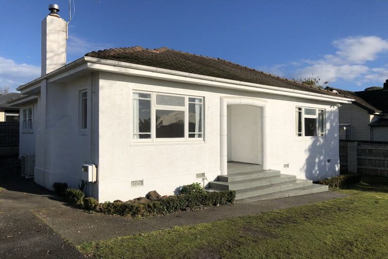 Photo of property in 12 Chambers Street, Havelock North, 4130