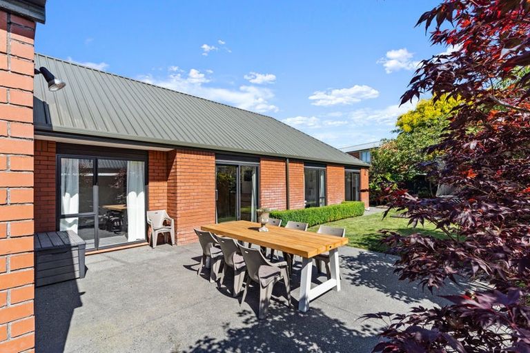 Photo of property in 50 Apsley Drive, Avonhead, Christchurch, 8042