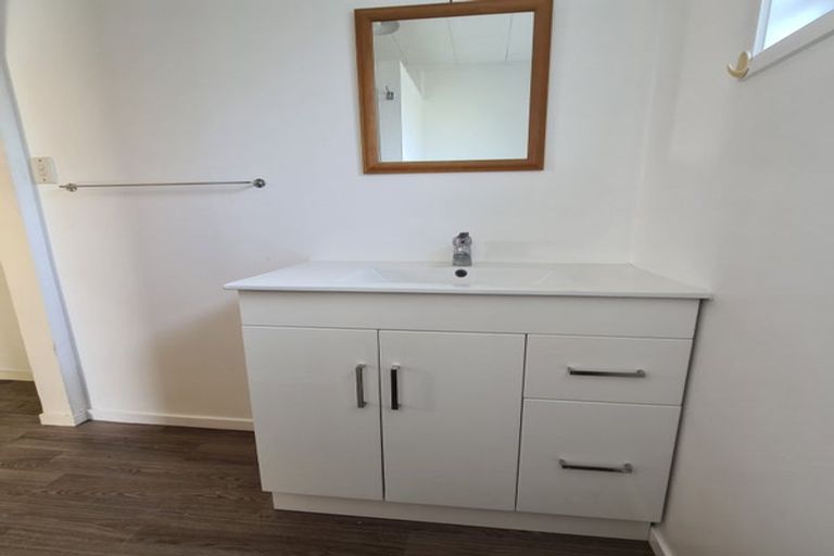 Photo of property in 15 Stewart Place, Melville, Hamilton, 3206