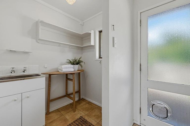 Photo of property in 39 Robinson Road, Whitianga, 3510