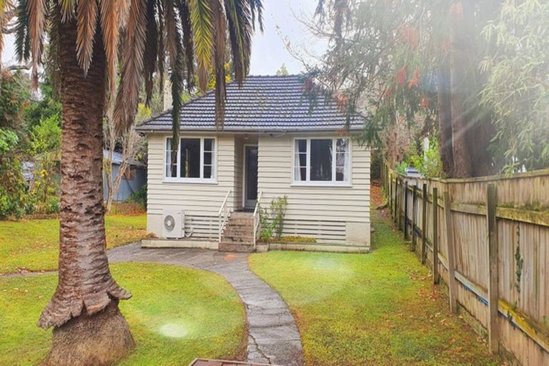 Photo of property in 24 Gloucester Street, Silverstream, Upper Hutt, 5019