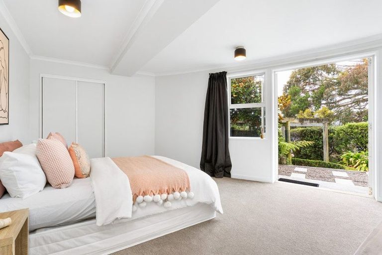 Photo of property in 5 Stoddart Lane, Cashmere, Christchurch, 8022