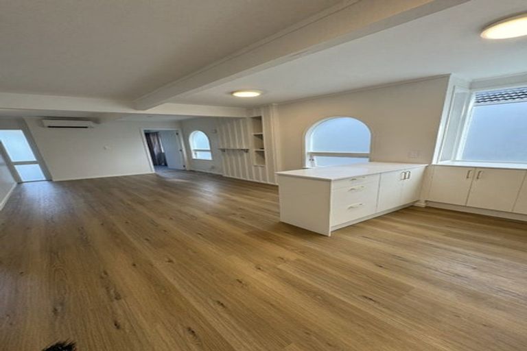 Photo of property in 8 Alan Avenue, Henderson, Auckland, 0610