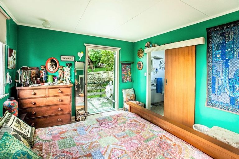 Photo of property in 26 Smith Street, Raglan, 3225