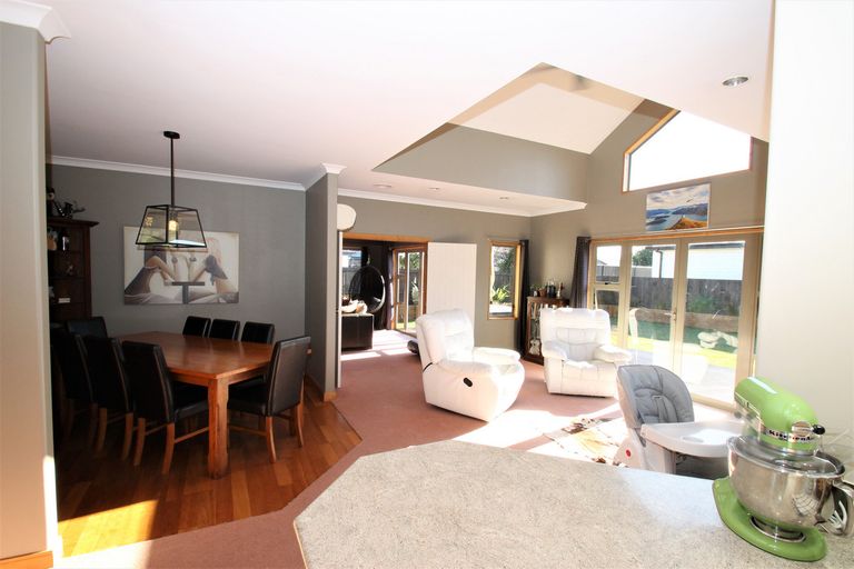 Photo of property in 2 Mallard Place, Mosgiel, 9024