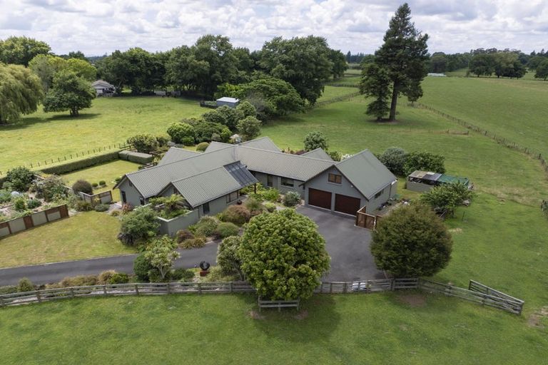 Photo of property in 225 Pencarrow Road, Tamahere, Hamilton, 3283