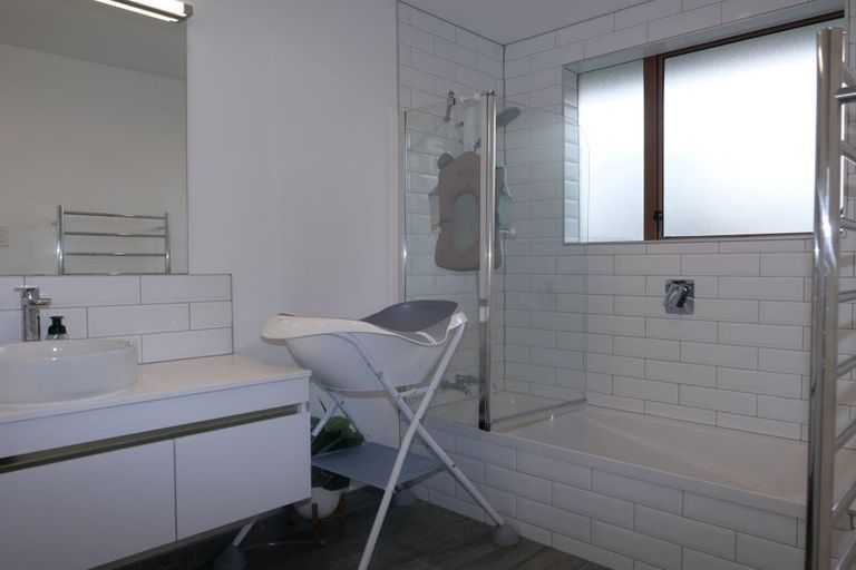 Photo of property in 62a Mazengarb Road, Paraparaumu Beach, Paraparaumu, 5032