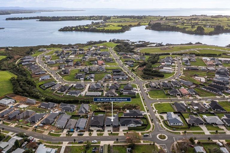 Photo of property in 61 Mclarin Road, Glenbrook, Waiuku, 2681