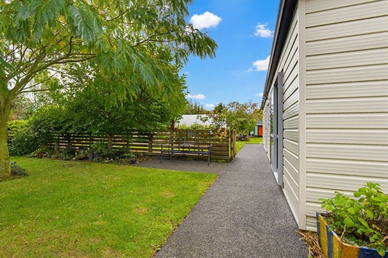 Photo of property in 29 Bridge Street, Southbridge, 7602