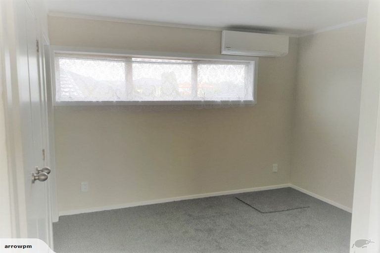 Photo of property in 4 Fitchburg Place, Mangere, Auckland, 2022