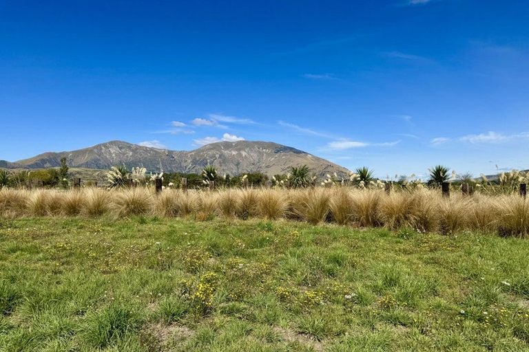 Photo of property in 16 Soper Street, Athol, 9793