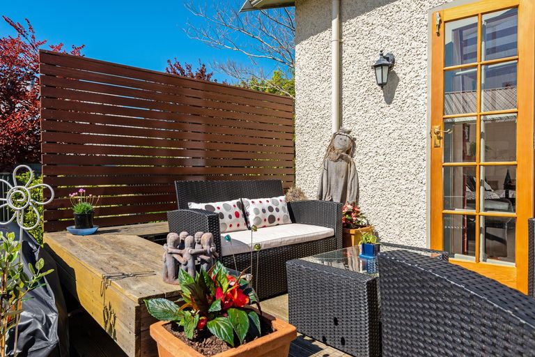 Photo of property in 20 Titoki Street, Palmerston North, 4414