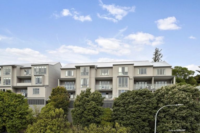 Photo of property in Grosvenor Cl, 6/6 Brown Street, Mount Cook, Wellington, 6021