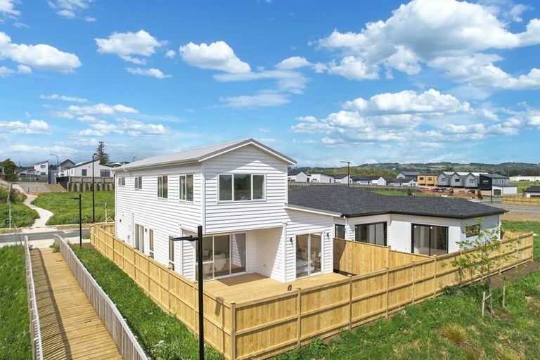 Photo of property in 23 Bannockburn Road, Opaheke, 2113