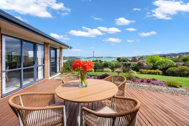 Photo of property in 4 Sunset Parade, Parua Bay, Whangarei, 0174